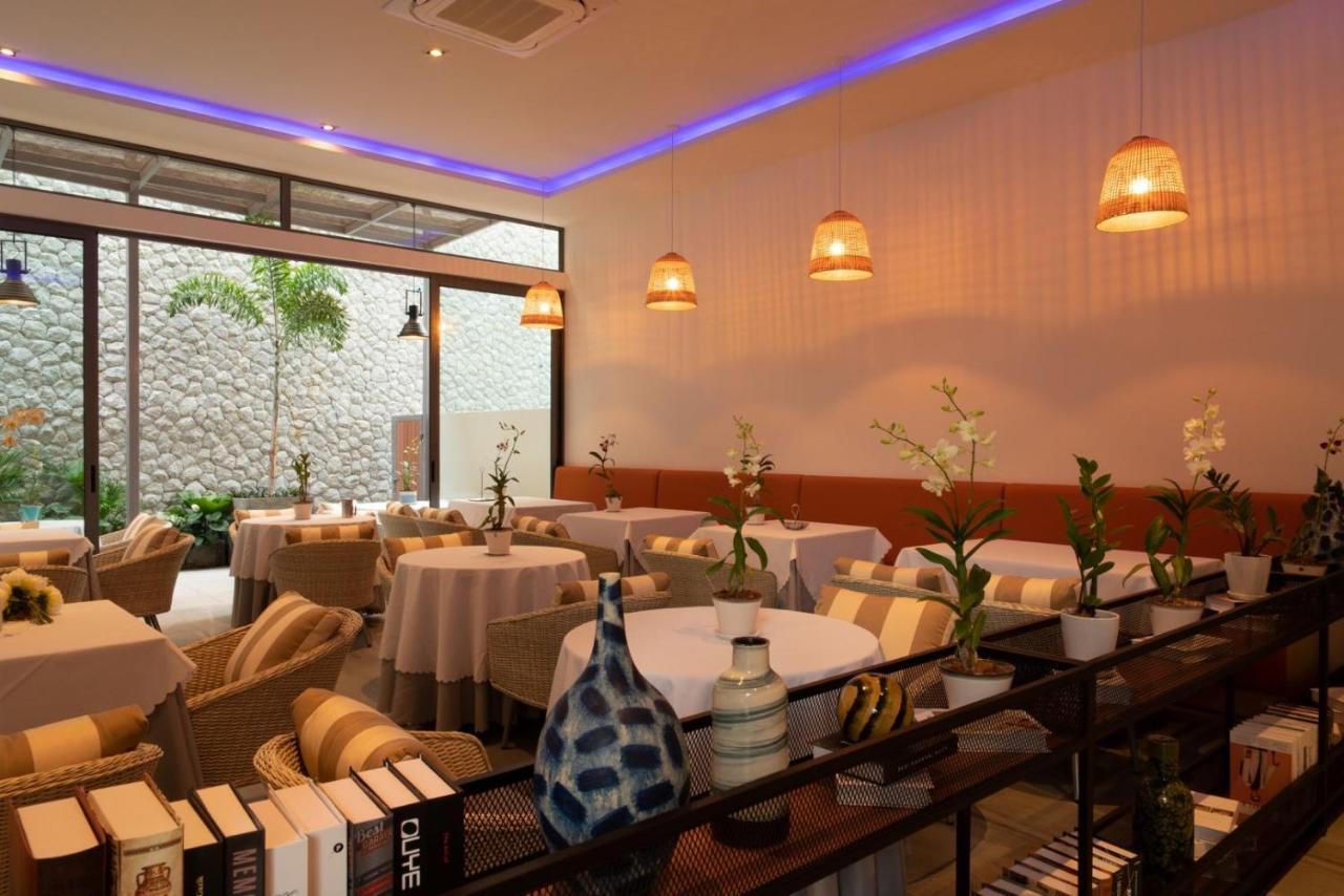 Patong Heights Otel Dış mekan fotoğraf Restaurant in Mexico City