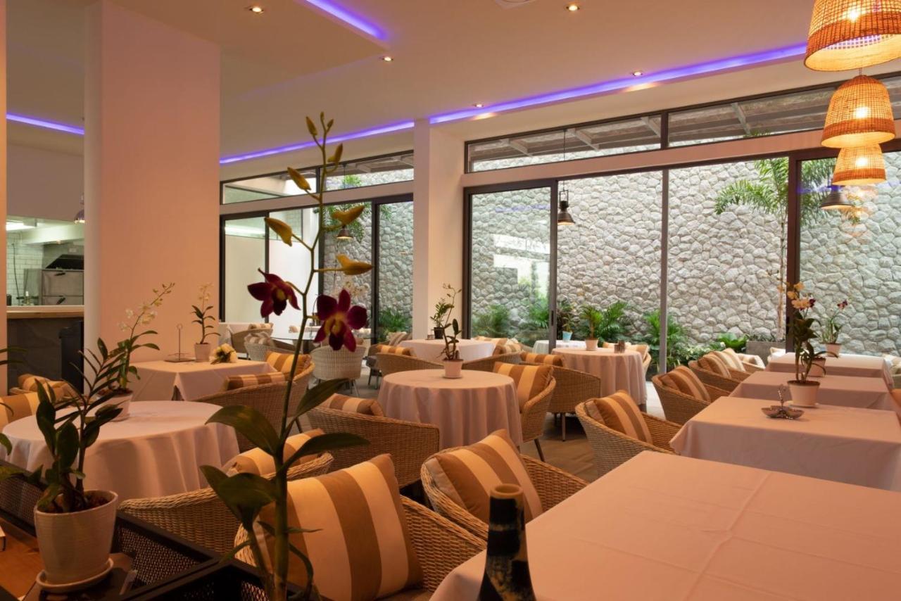 Patong Heights Otel Dış mekan fotoğraf Restaurant