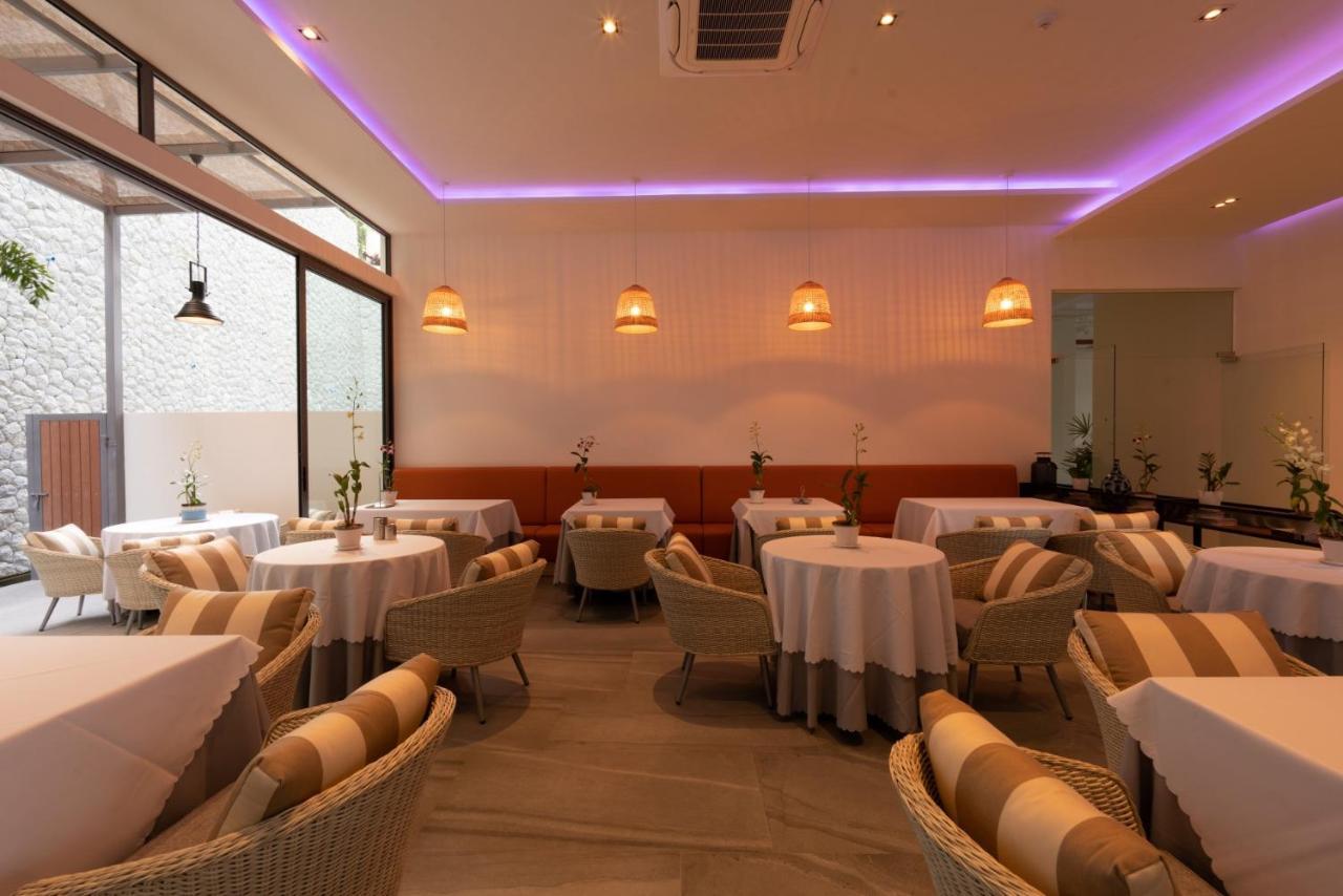 Patong Heights Otel Dış mekan fotoğraf Interior of the restaurant