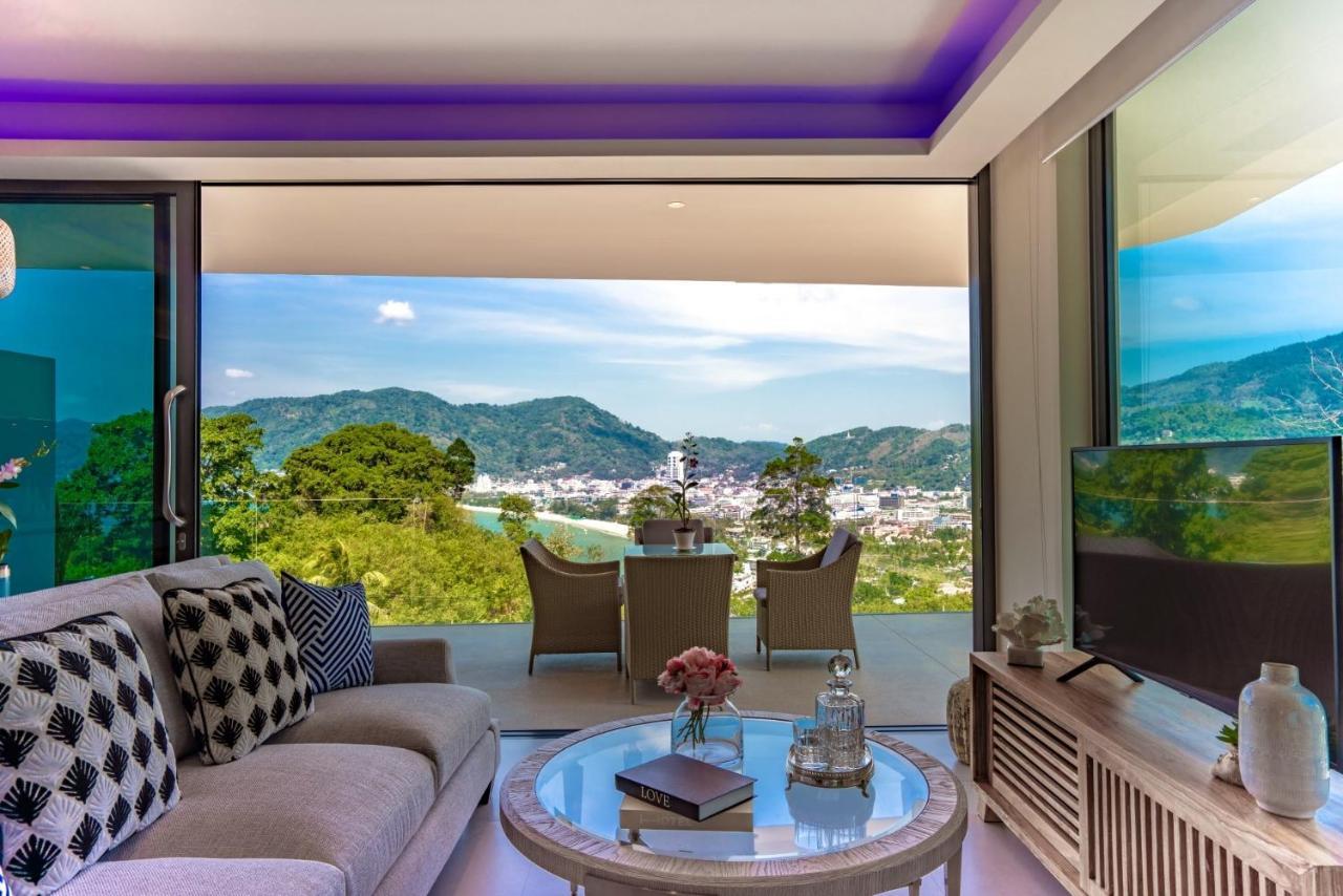 Patong Heights Otel Dış mekan fotoğraf View from a residence at The View