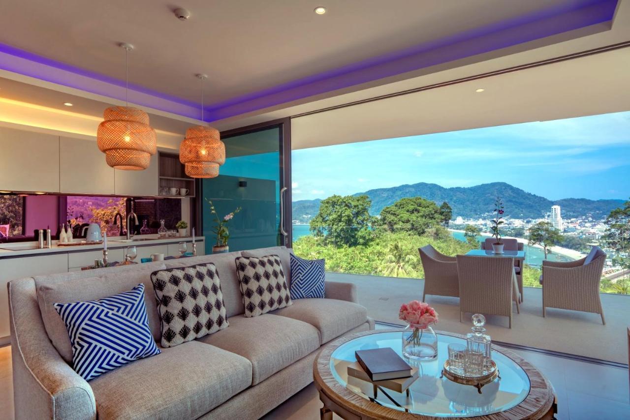 Patong Heights Otel Dış mekan fotoğraf A living room in Phuket, Thailand